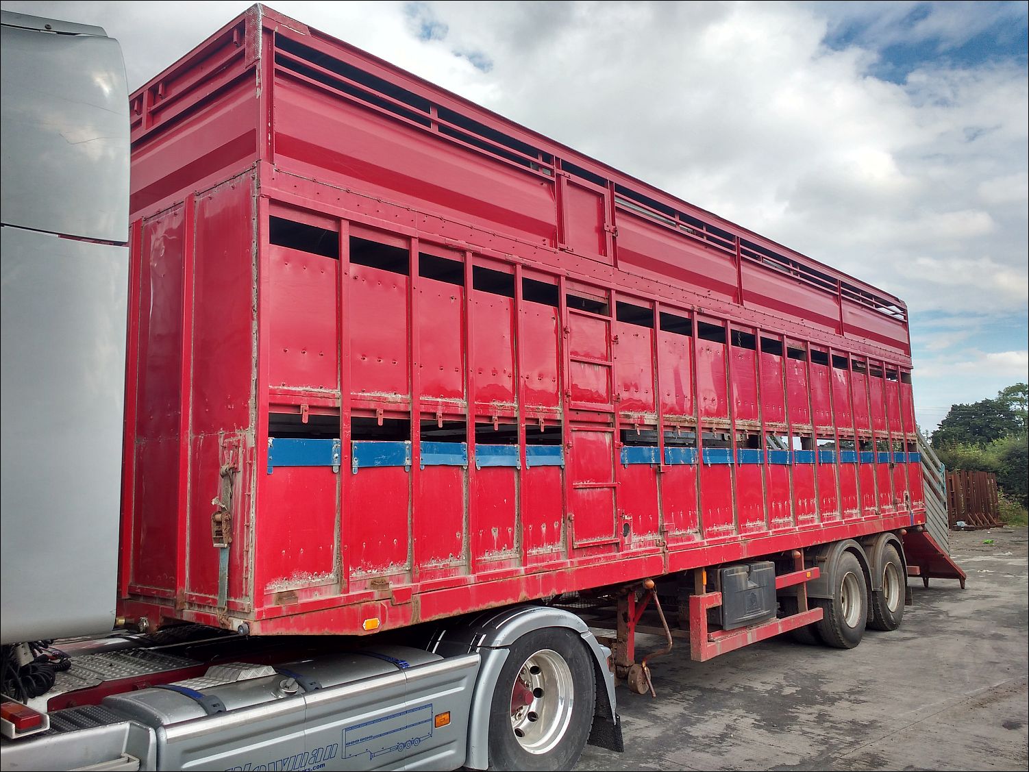 secondhandlivestocktrailerforsale Plowman Brothers